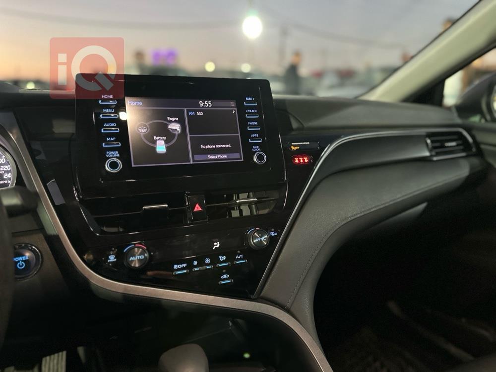 تۆیۆتا کامری